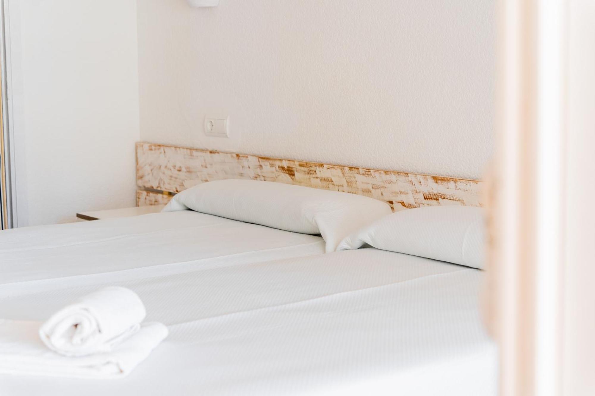 Atlas Apartments Ibiza Santa Eulària des Riu Εξωτερικό φωτογραφία