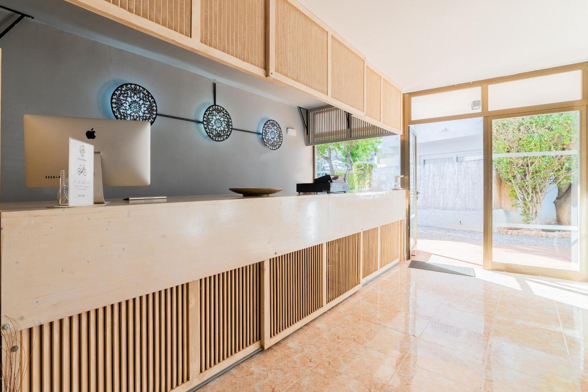 Atlas Apartments Ibiza Santa Eulària des Riu Εξωτερικό φωτογραφία