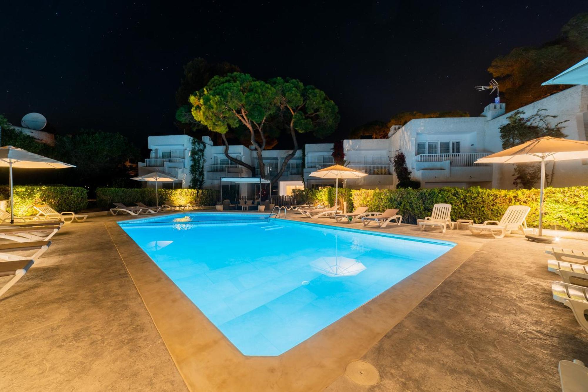 Atlas Apartments Ibiza Santa Eulària des Riu Εξωτερικό φωτογραφία